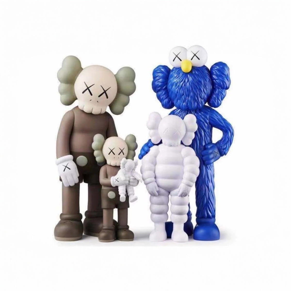 KAWS FAMILY カウズファミリー KAWS | KAWS FAMILY (grey KAWS Family companion) (2021) | Artsy