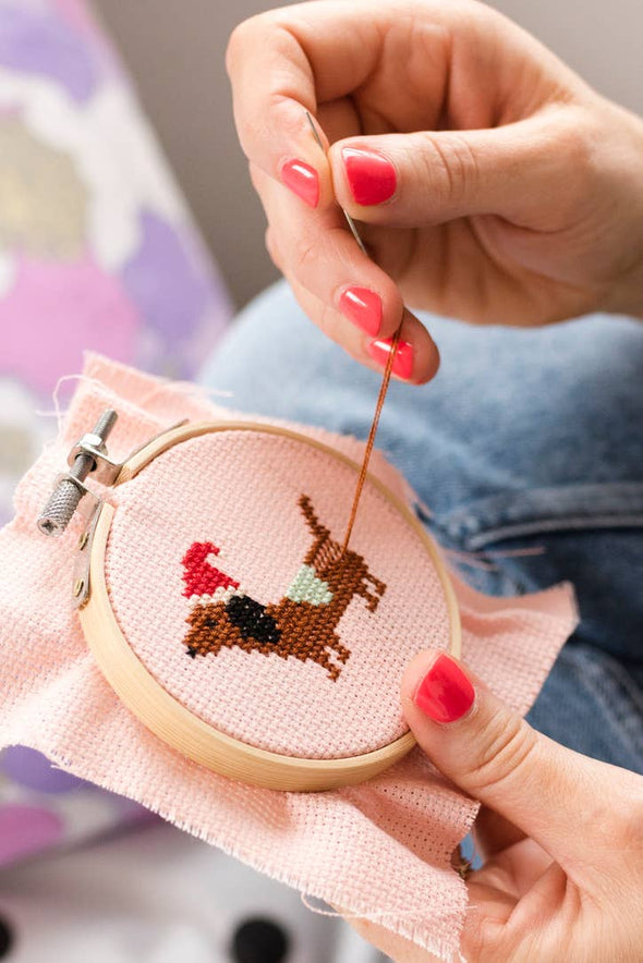 Cross Stitch Kit: Christmas Dachshund