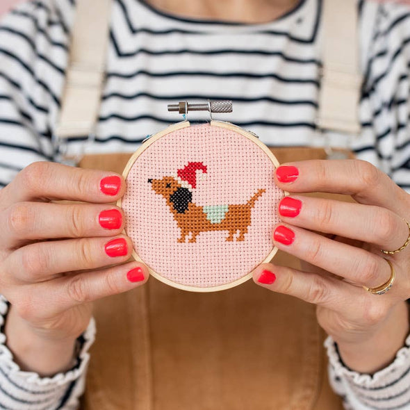 Cross Stitch Kit: Christmas Dachshund