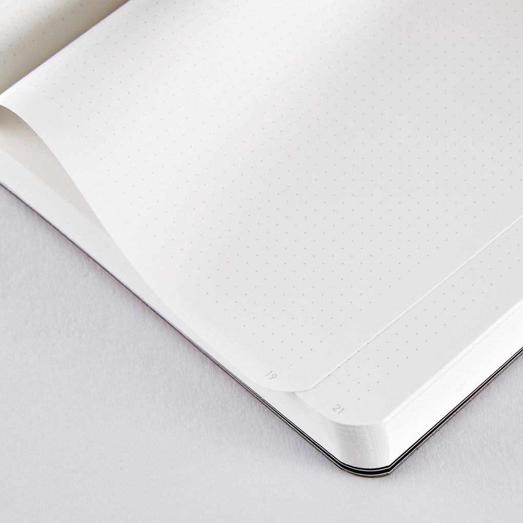 Notebook: Shiny Starlet Silver – ICA Retail Store