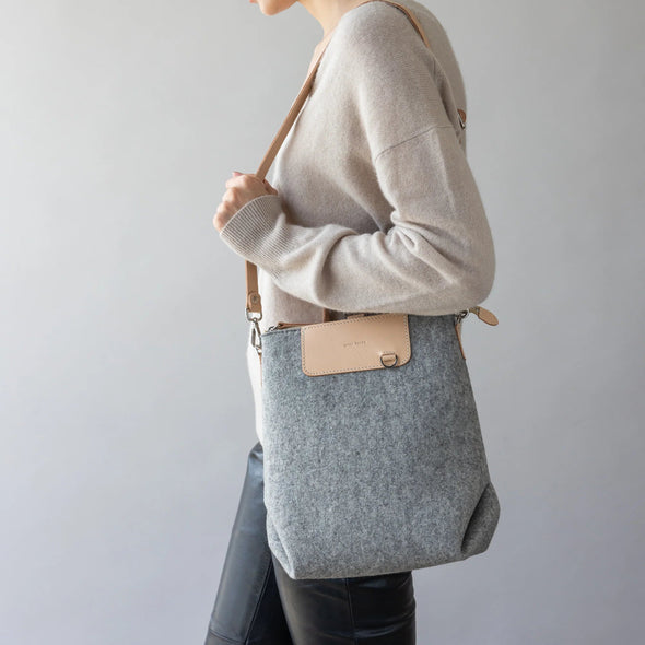 Bedford Backpack Midi: Granite/Natural