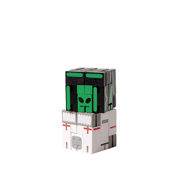 Cubebot: Best Friends in Space