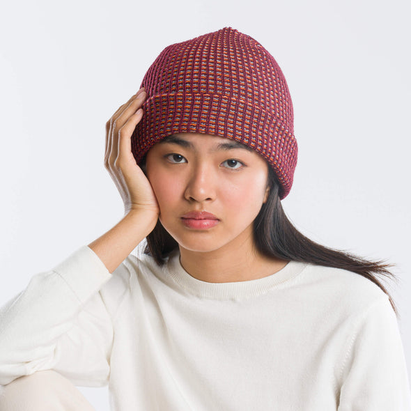 Grid Knit Hat: Wine Red