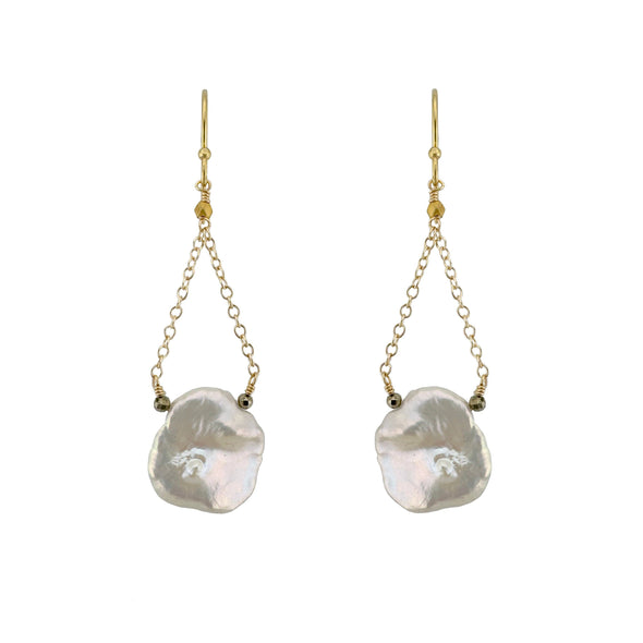 Earrings: Hanging Pearls