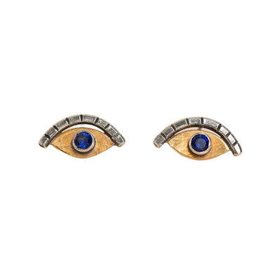 Stud Earrings: Ojo